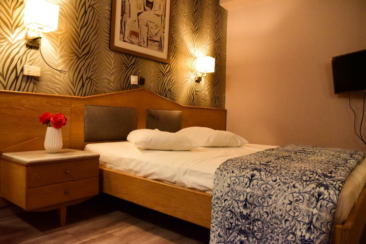 Eva Hotel Pireus Exteriér fotografie