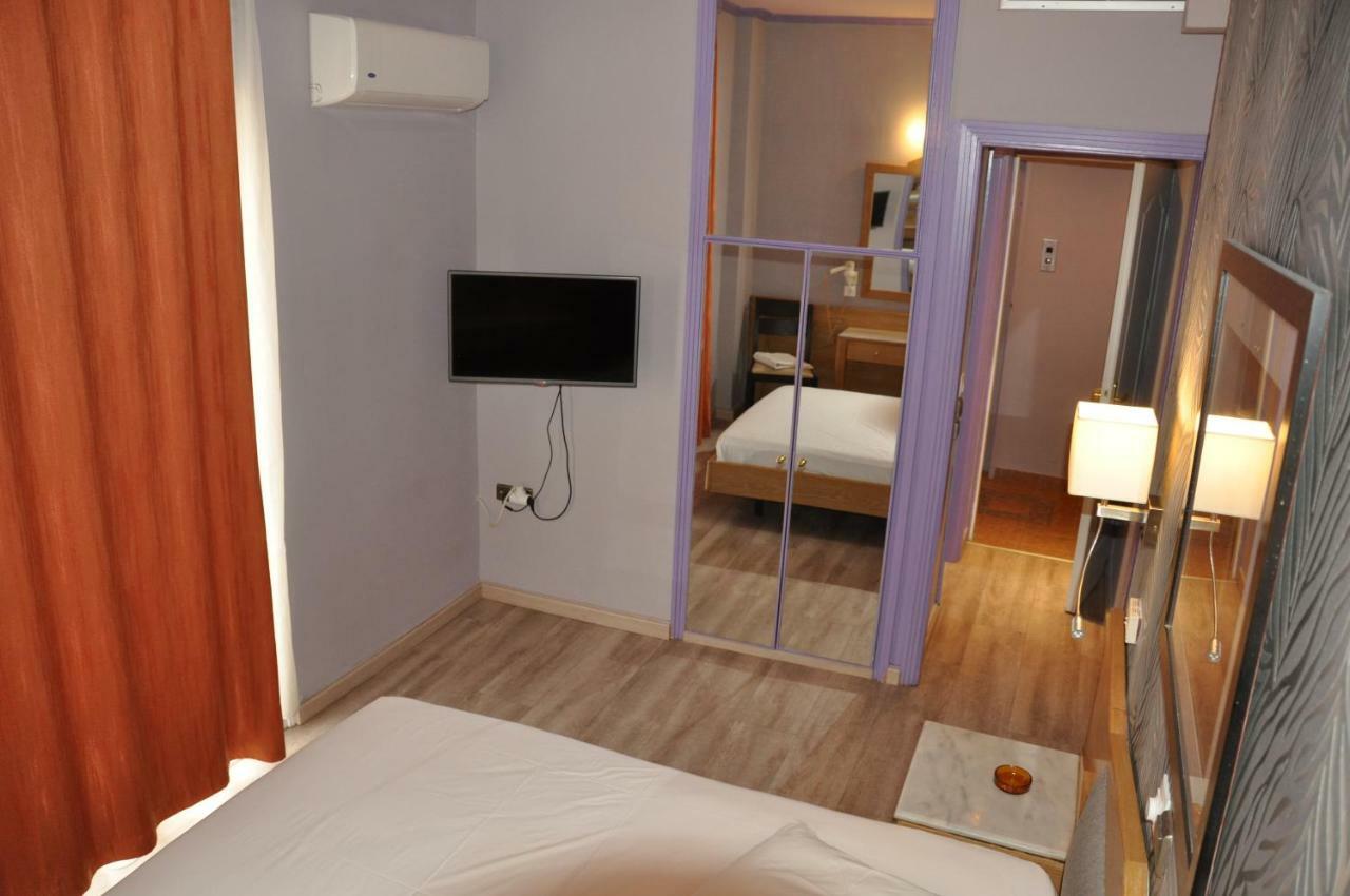 Eva Hotel Pireus Exteriér fotografie